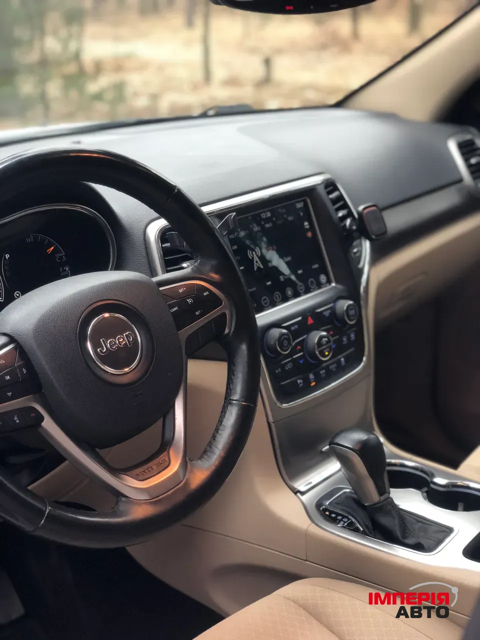 Jeep Grand Cherokee - фото 12