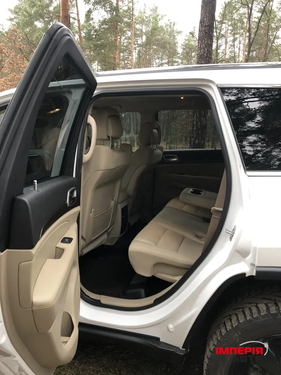 Jeep Grand Cherokee - фото 17