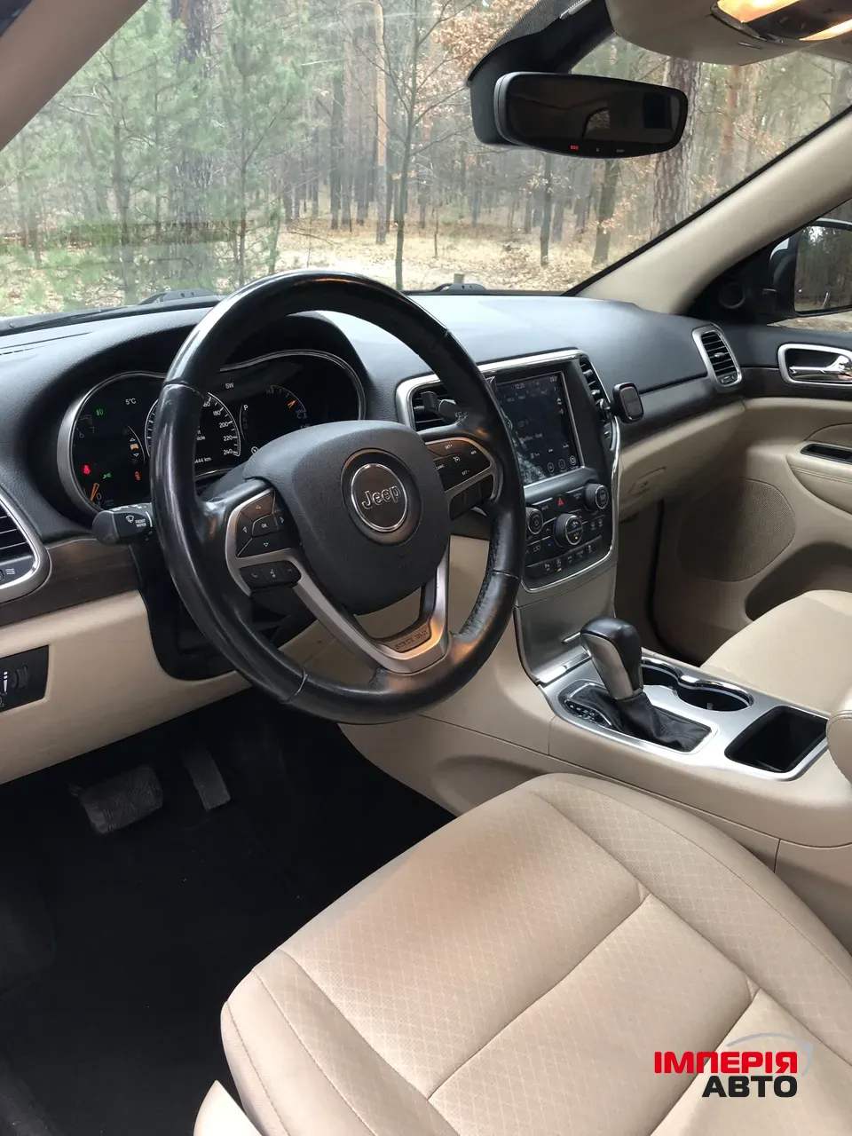 Jeep Grand Cherokee - фото 11