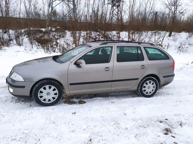 Skoda Octavia - фото 5