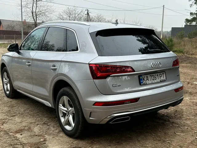 Audi Q5 - фото 3