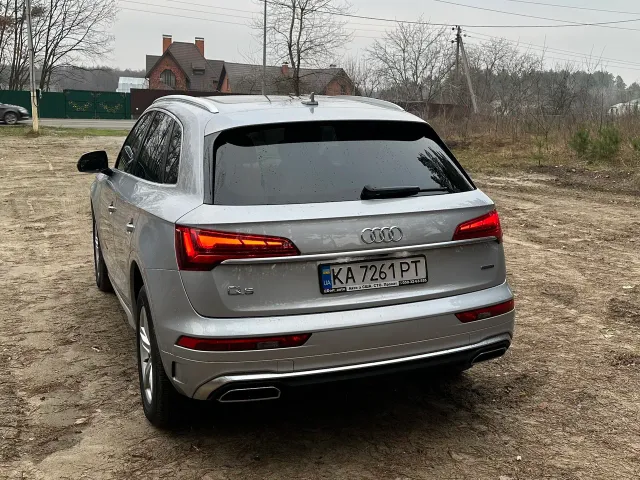 Audi Q5 - фото 4