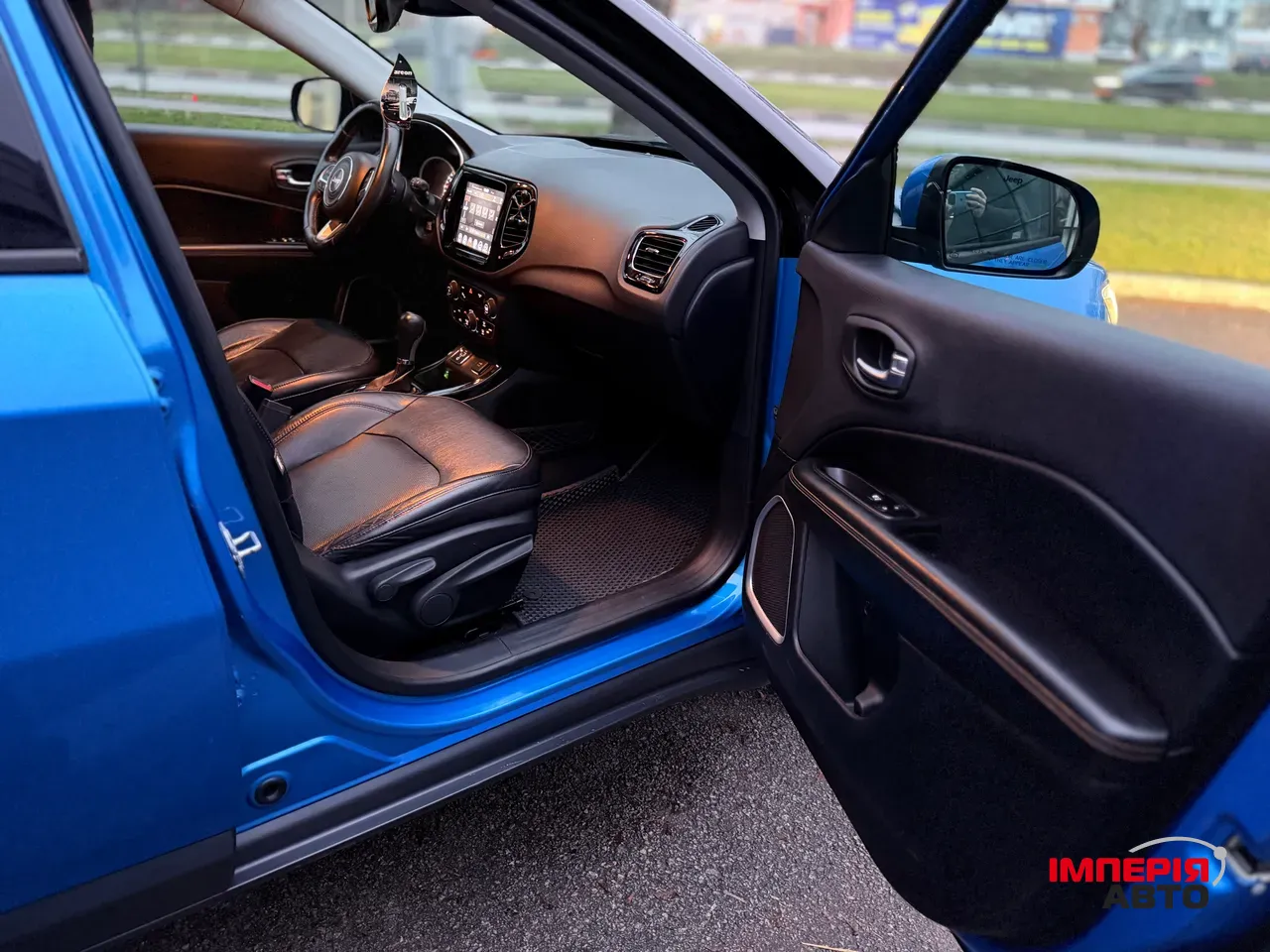 Jeep Compass - фото 9