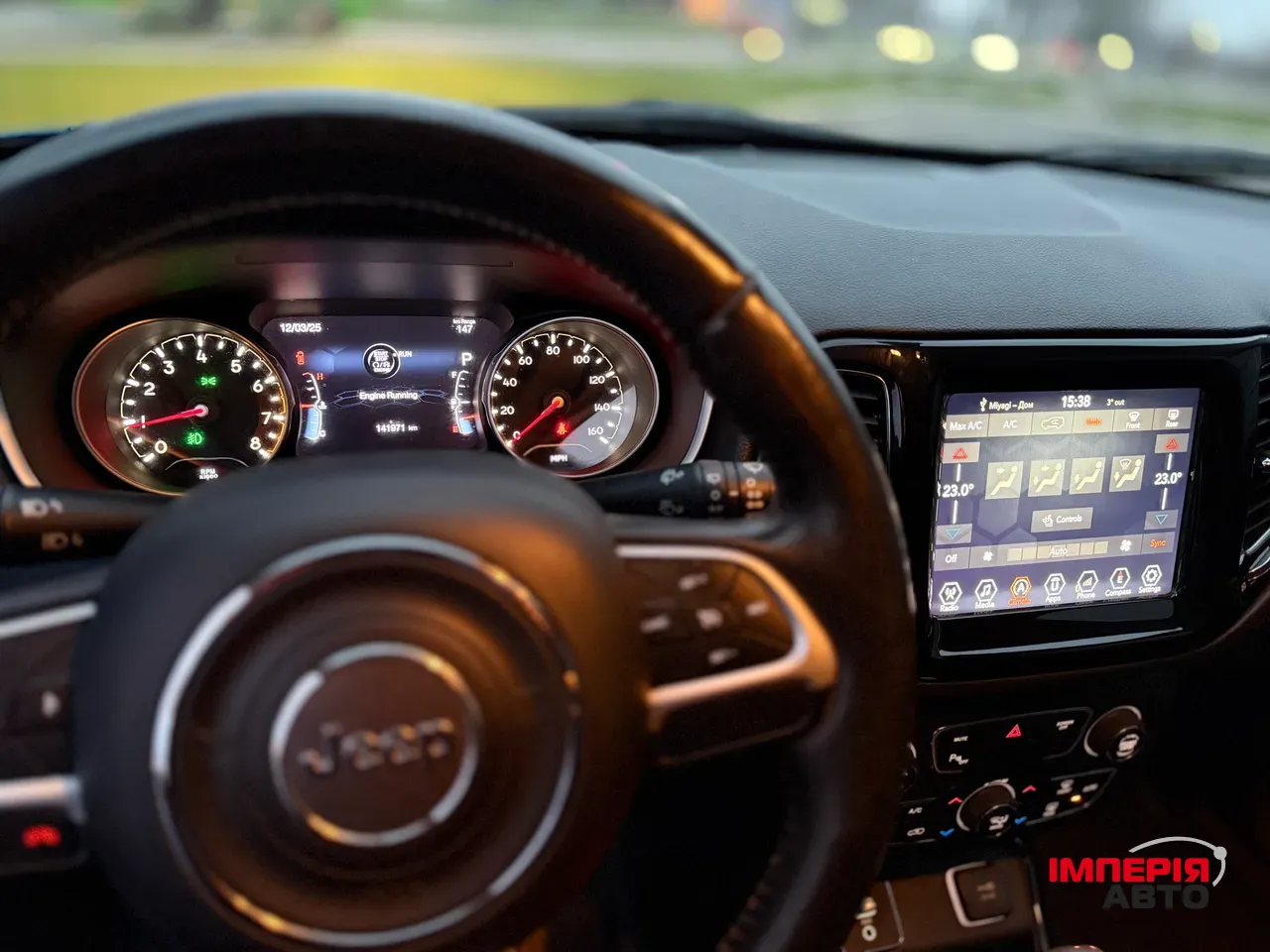 Jeep Compass - фото 11