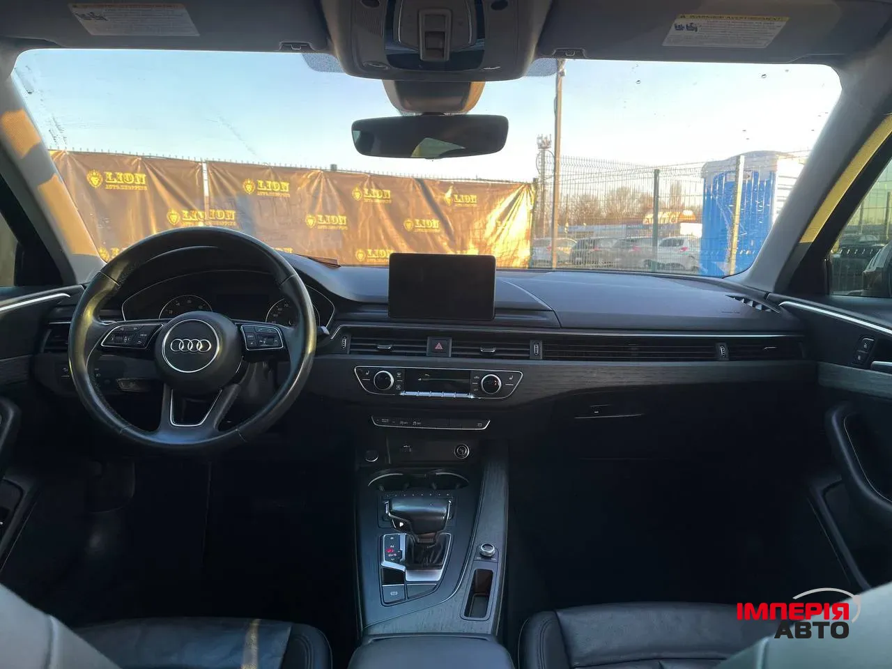 Audi A4 - фото 6