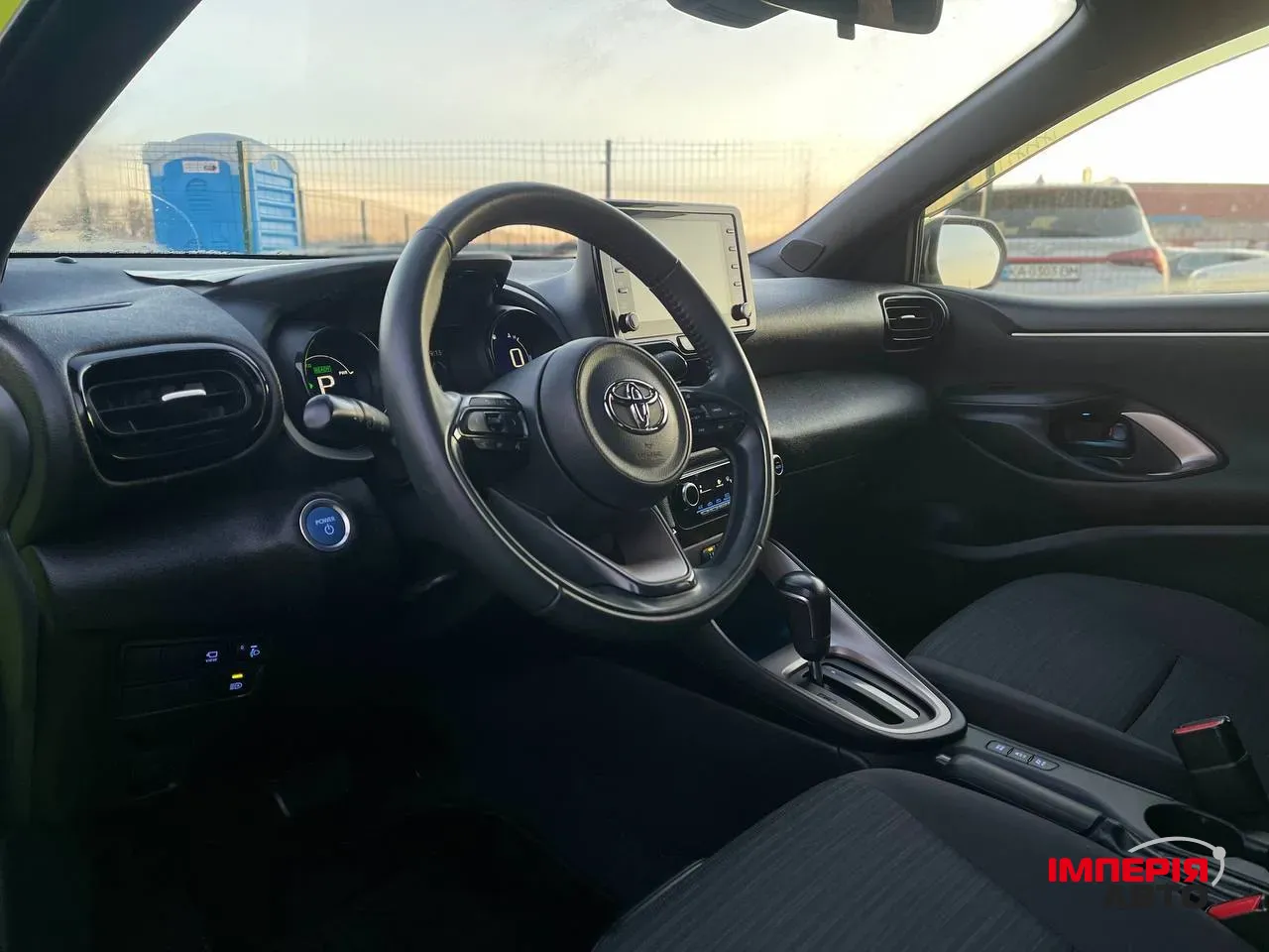 Toyota Yaris - фото 7