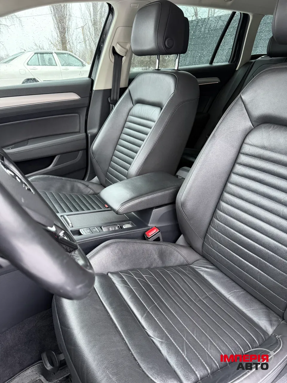 Volkswagen Passat - фото 9