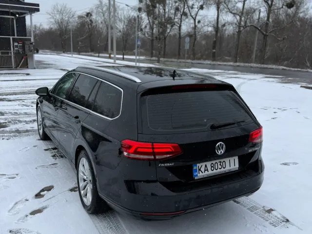 Volkswagen Passat - фото 5
