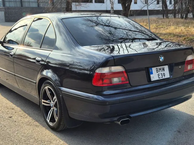 BMW 5 серії - фото 4