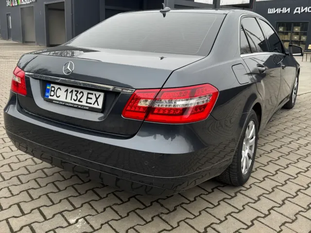 Mercedes-Benz E-Класс - фото 4
