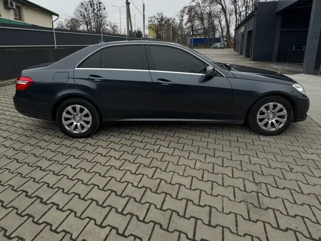 Mercedes-Benz E-Класс - фото 5