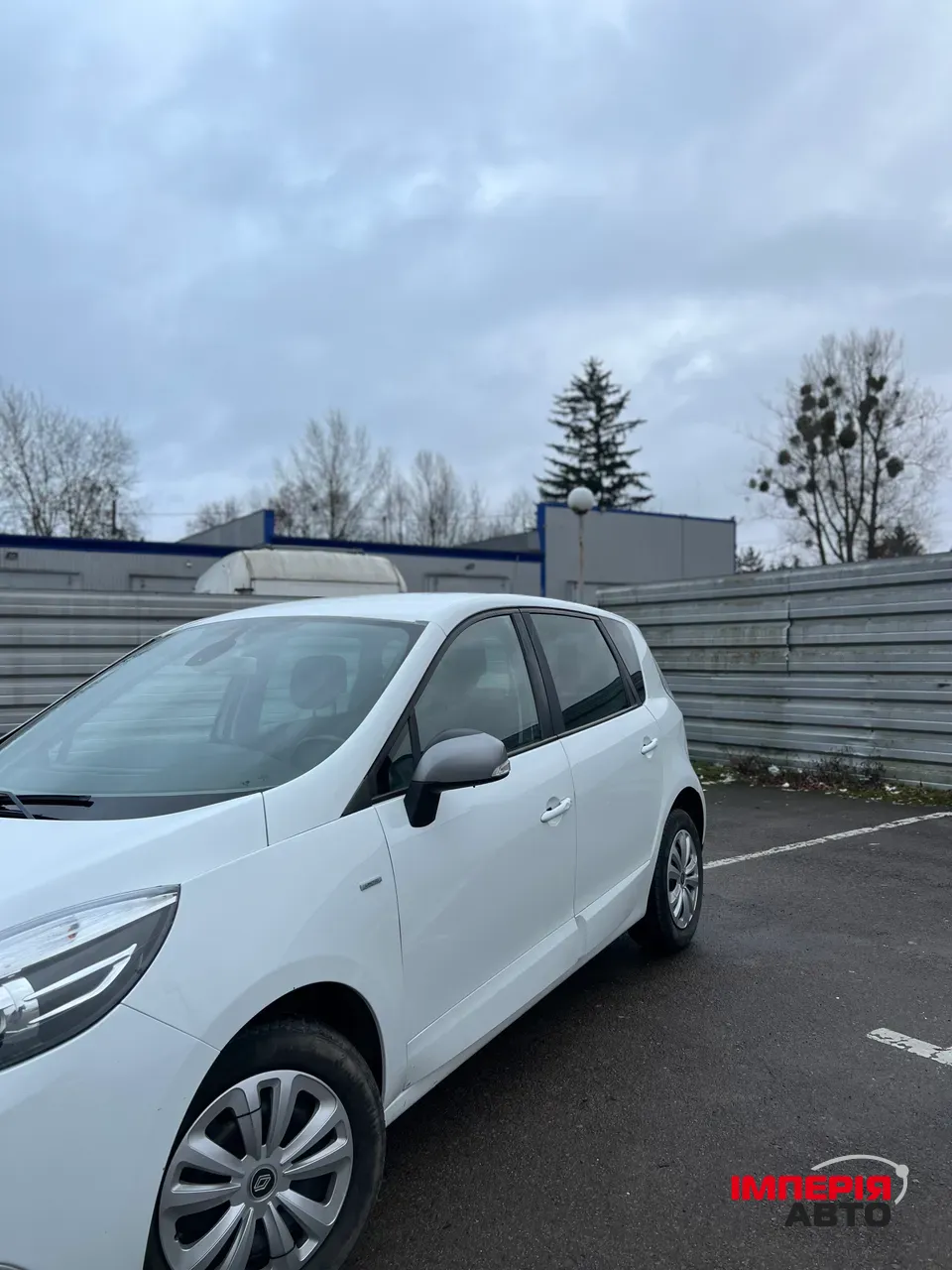 Renault Scenic - фото 3