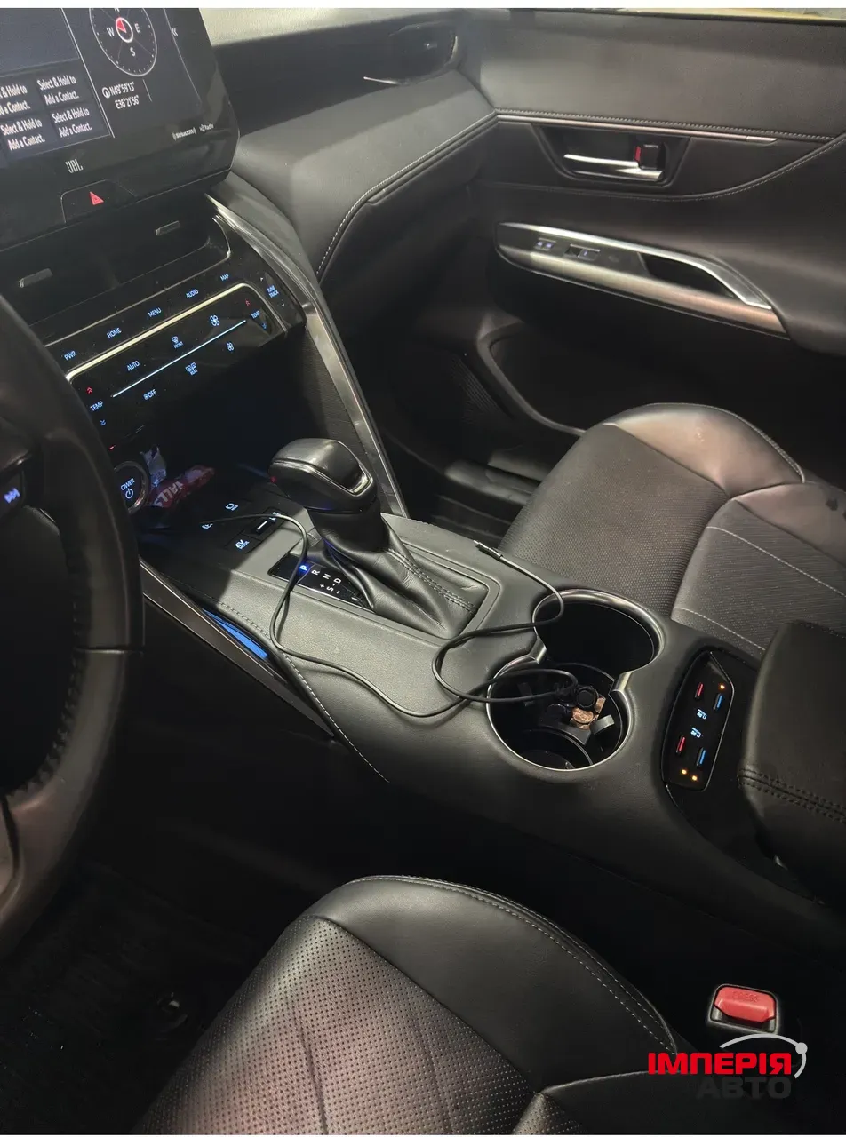 Toyota Venza - фото 11