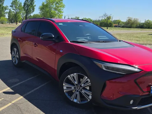 Subaru Solterra - фото 1