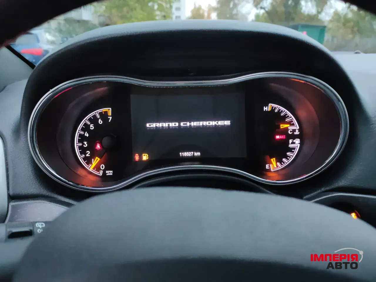 Jeep Grand Cherokee - фото 27