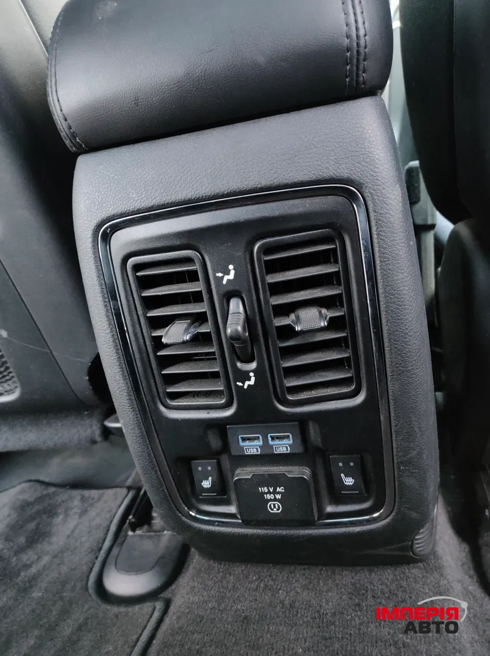 Jeep Grand Cherokee - фото 16