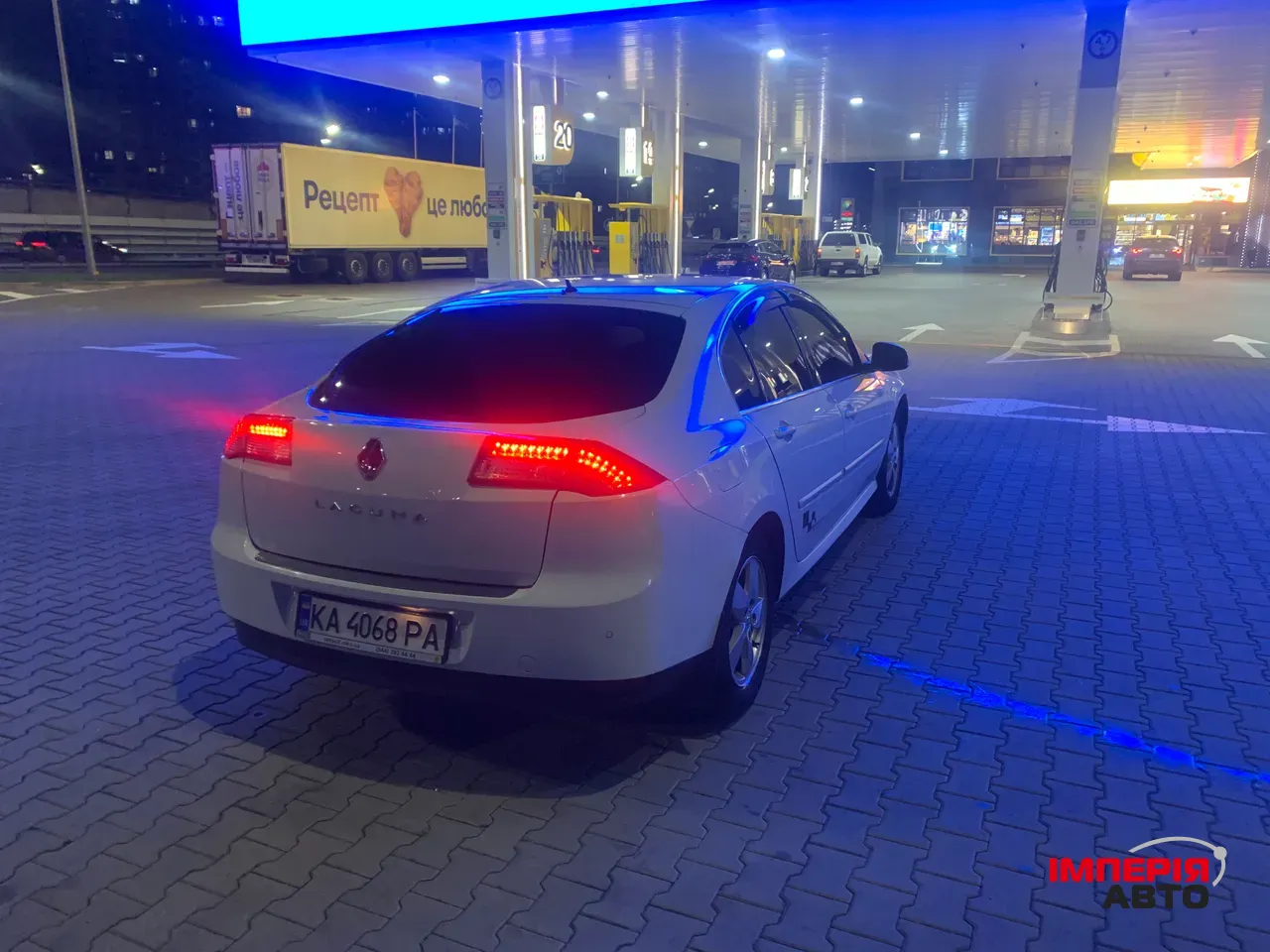 Renault Laguna - фото 10