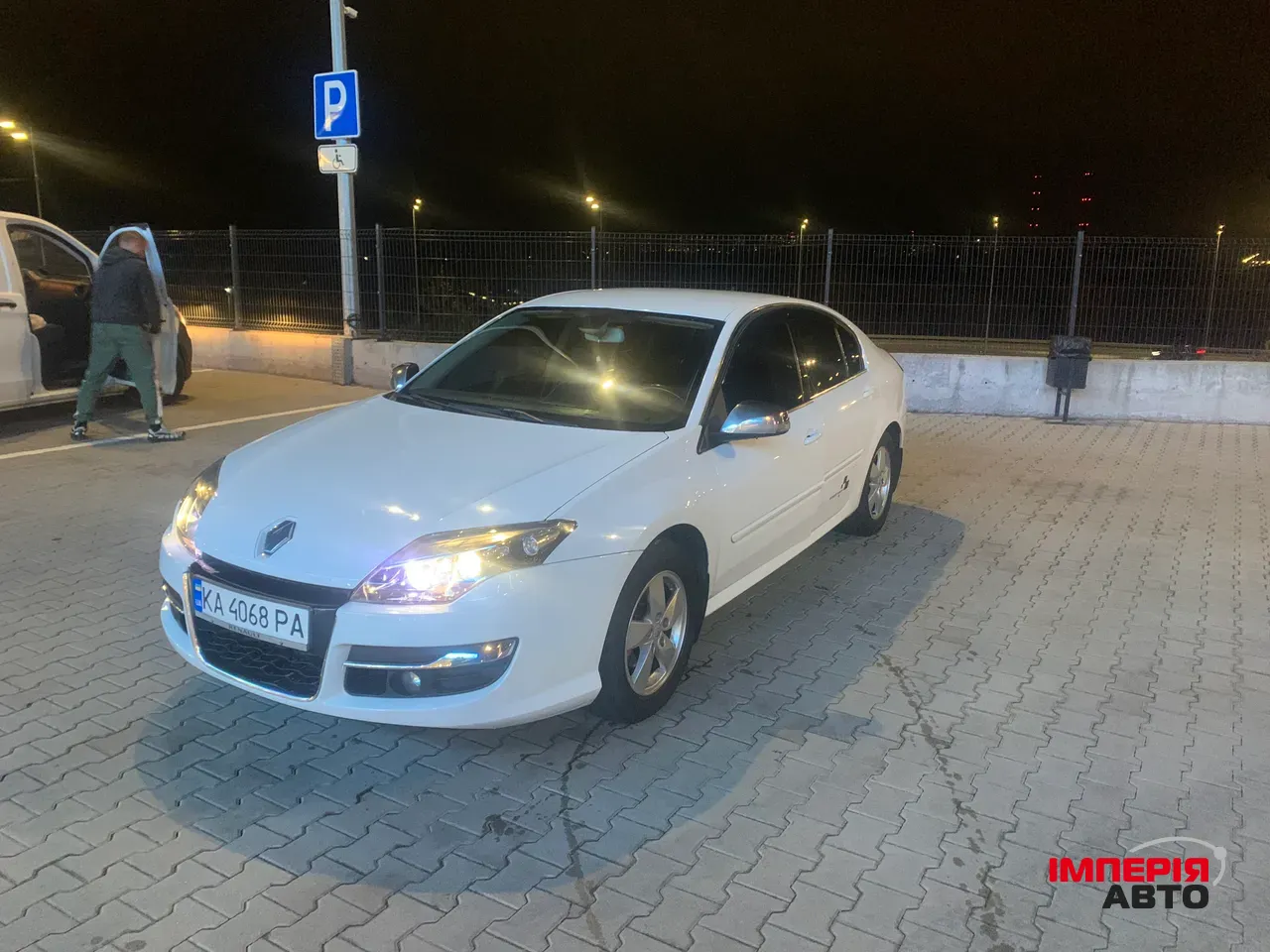 Renault Laguna - фото 13