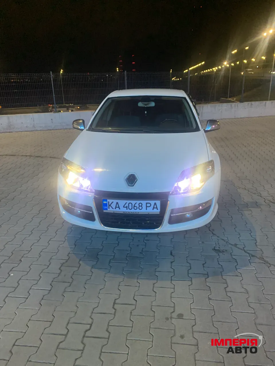 Renault Laguna - фото 14