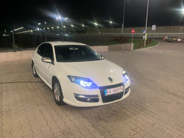 Renault Laguna - фото 1