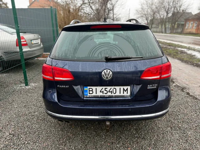Volkswagen Passat - фото 4