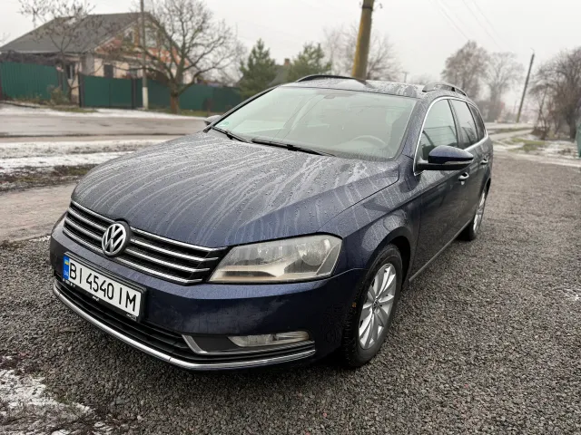 Volkswagen Passat - фото 3