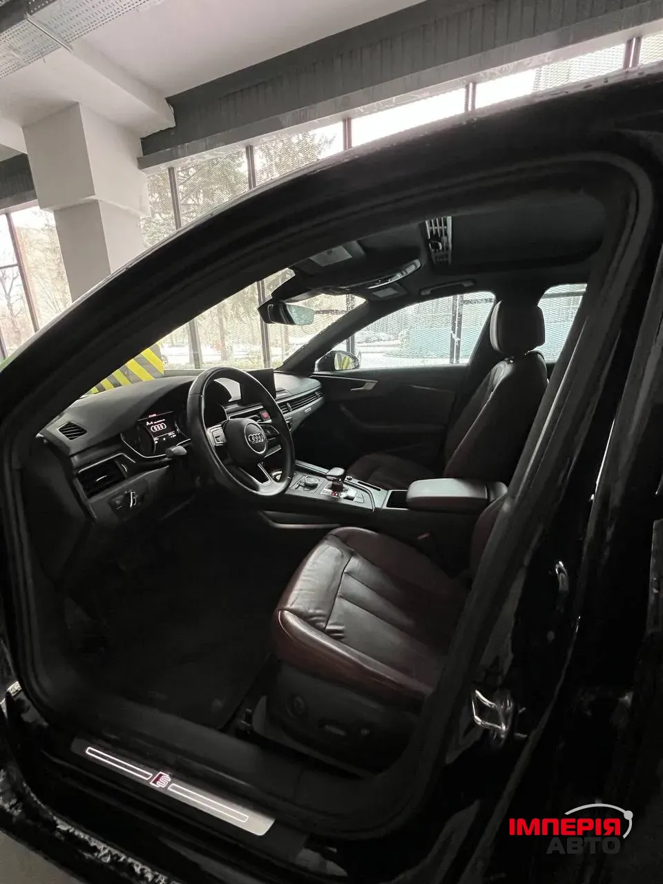 Audi A4 - фото 4