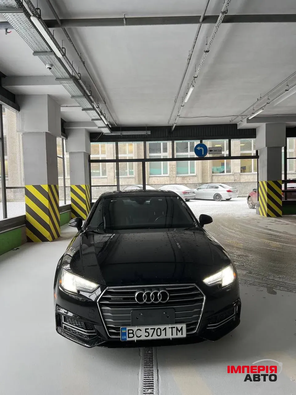 Audi A4 - фото 15