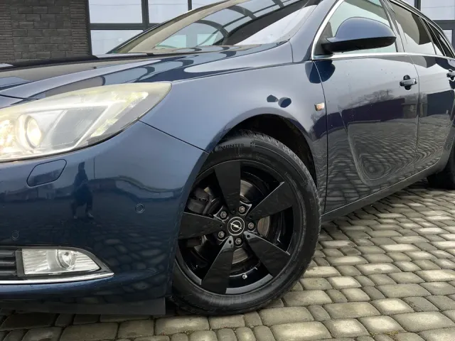 Opel Insignia - фото 3
