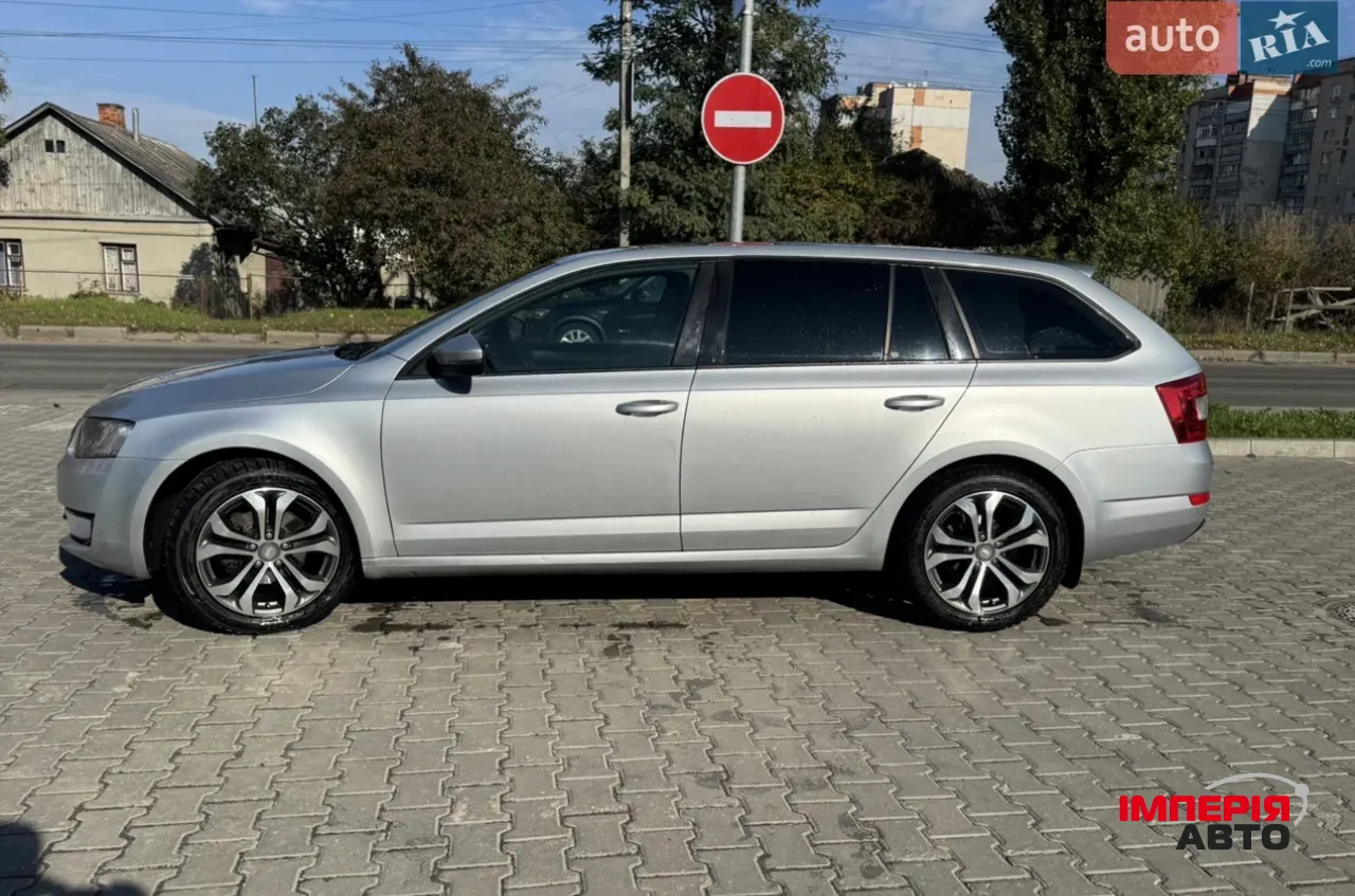 Skoda Octavia - фото 6