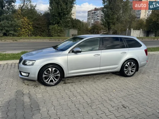 Skoda Octavia - фото 1