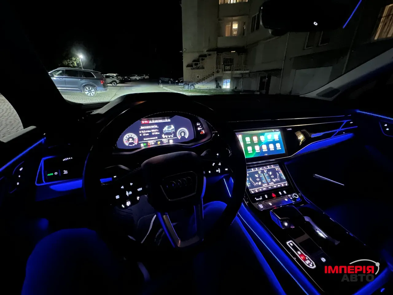 Audi Q7 - фото 27