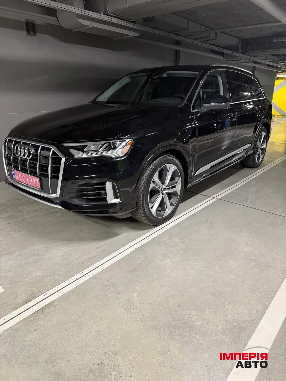 Audi Q7 - фото 7