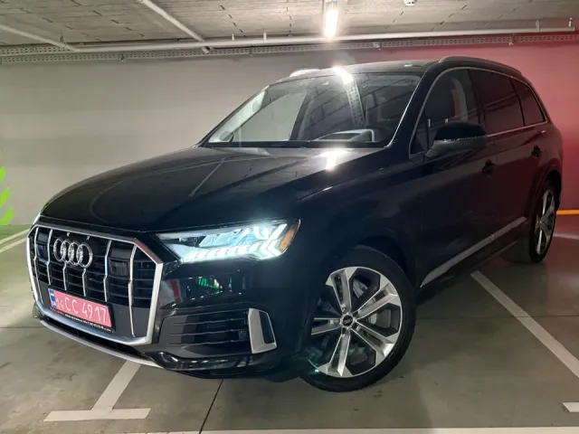 Audi Q7 - фото 4