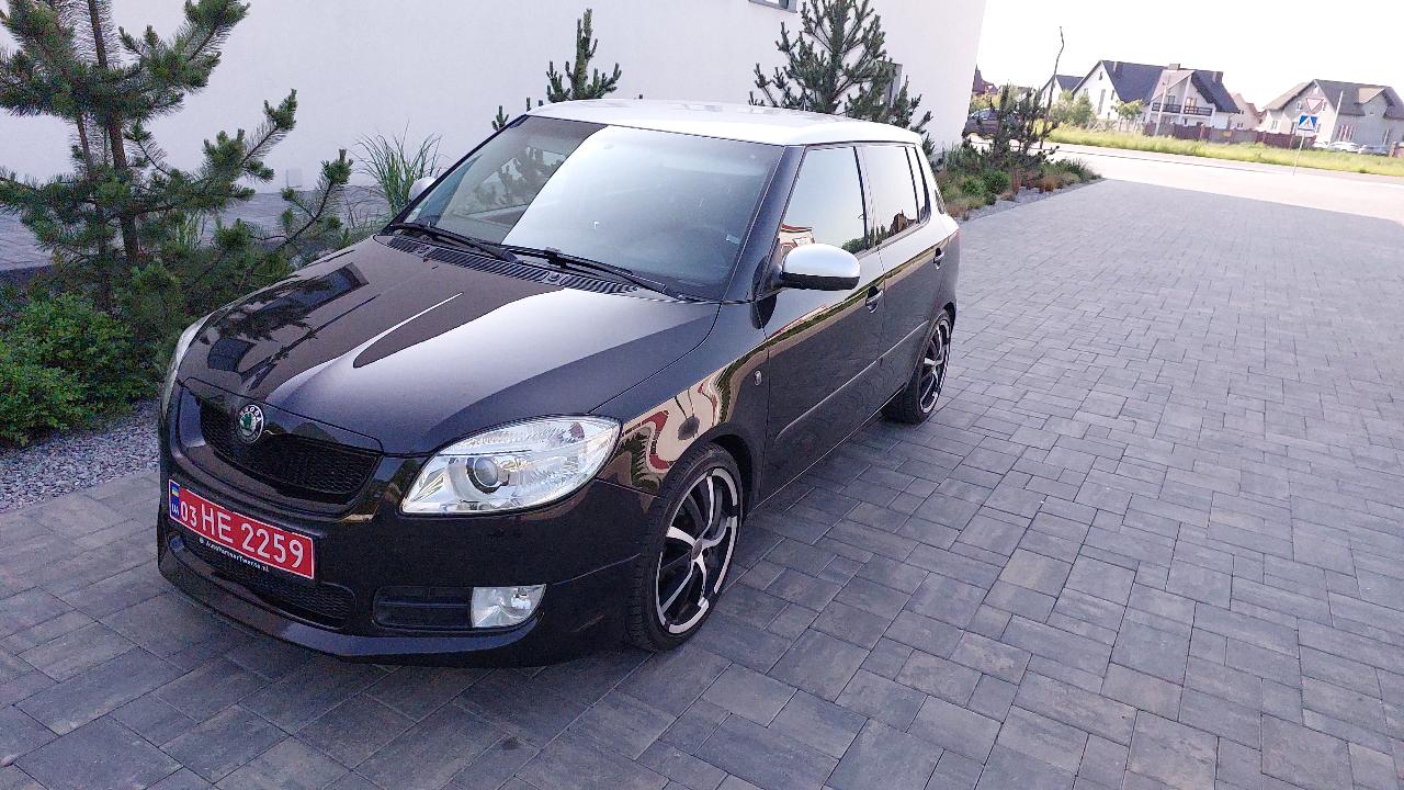 Skoda Fabia - фото 5