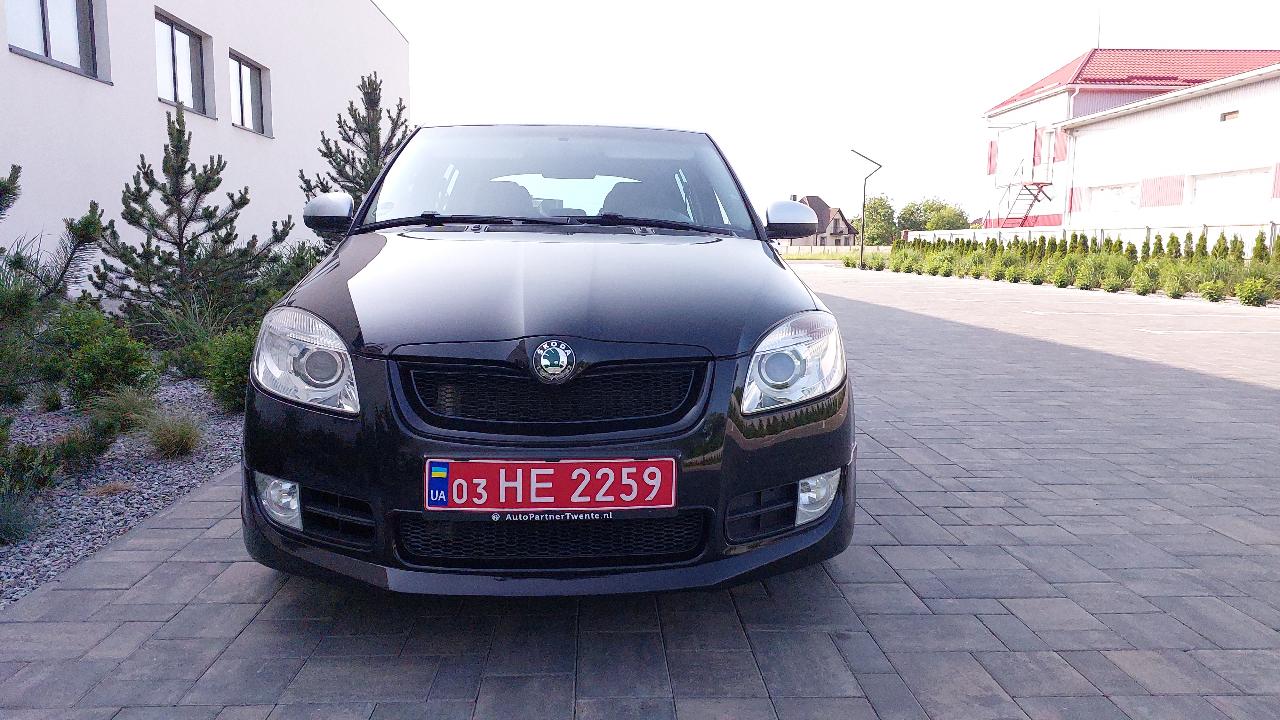 Skoda Fabia - фото 10