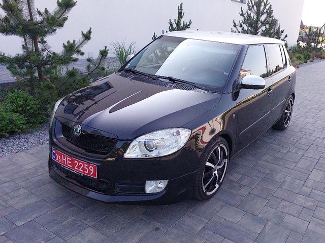 Skoda Fabia - фото 1