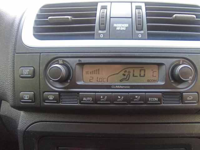Skoda Fabia - фото 4