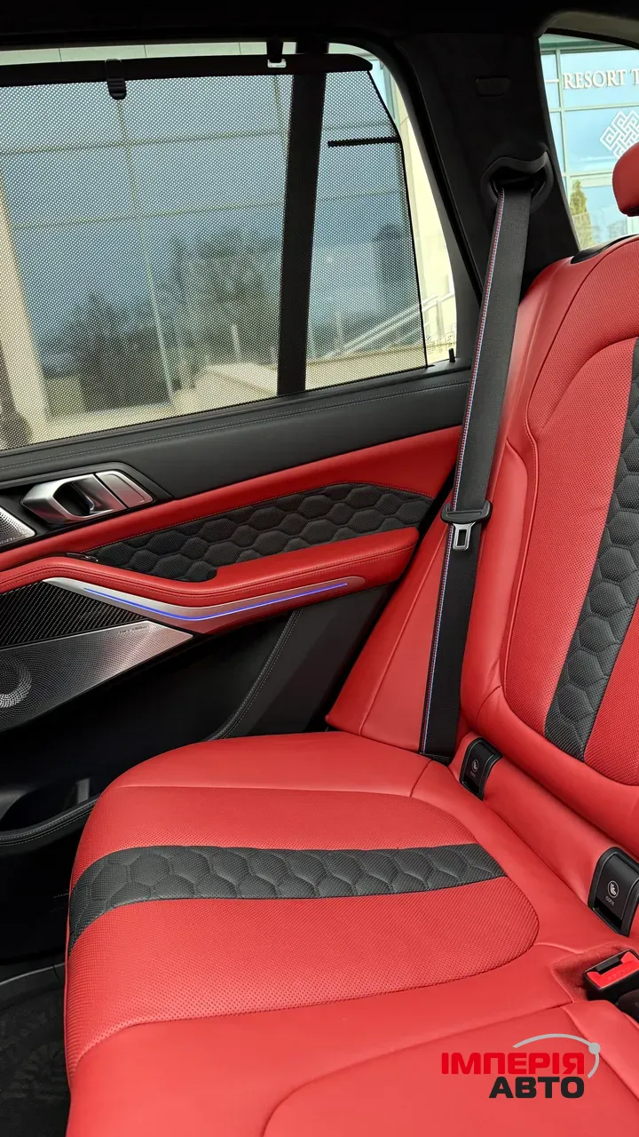 BMW X5 M - фото 31