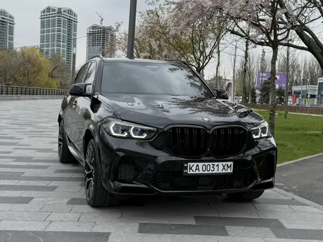 BMW X5 M - фото 1