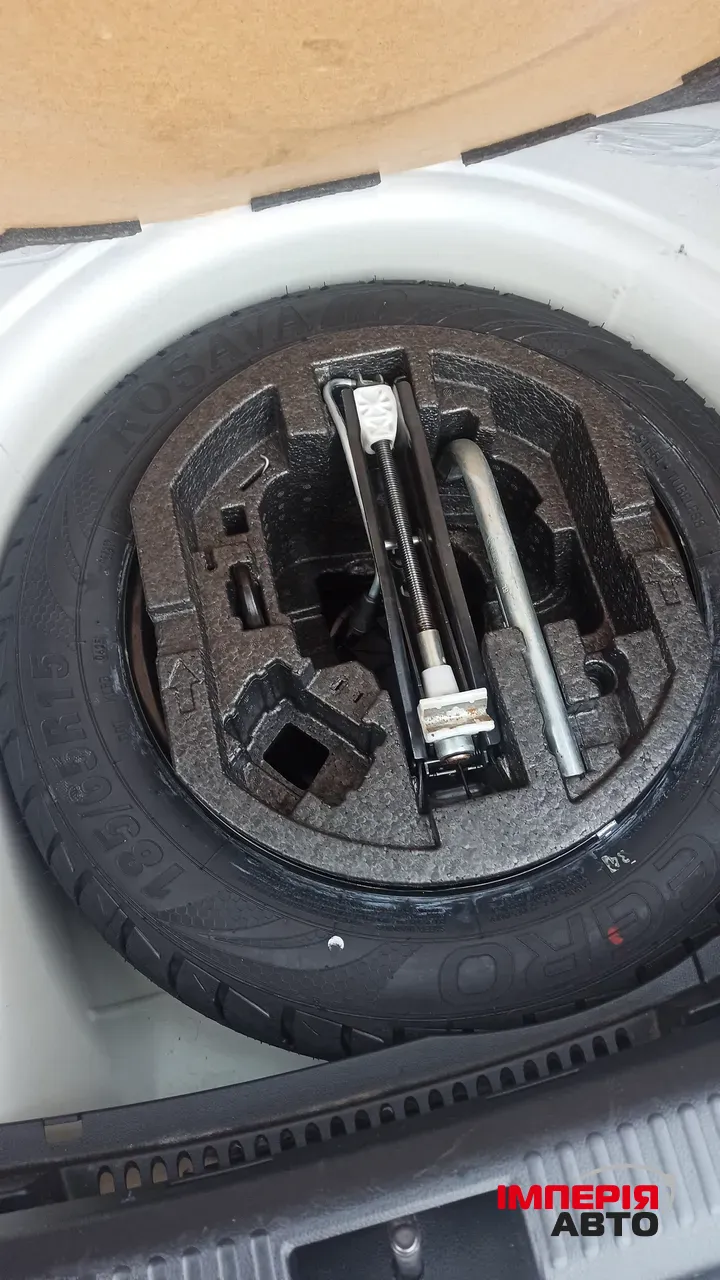 Skoda Fabia - фото 31