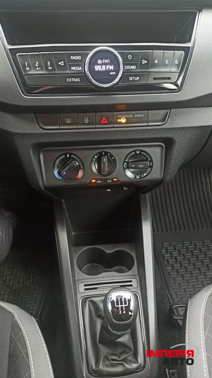 Skoda Fabia - фото 23