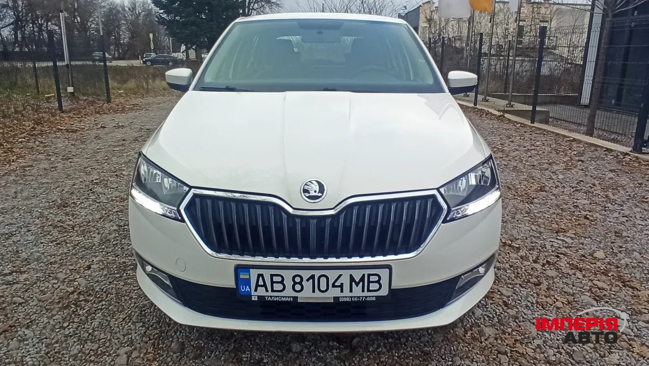 Skoda Fabia - фото 14