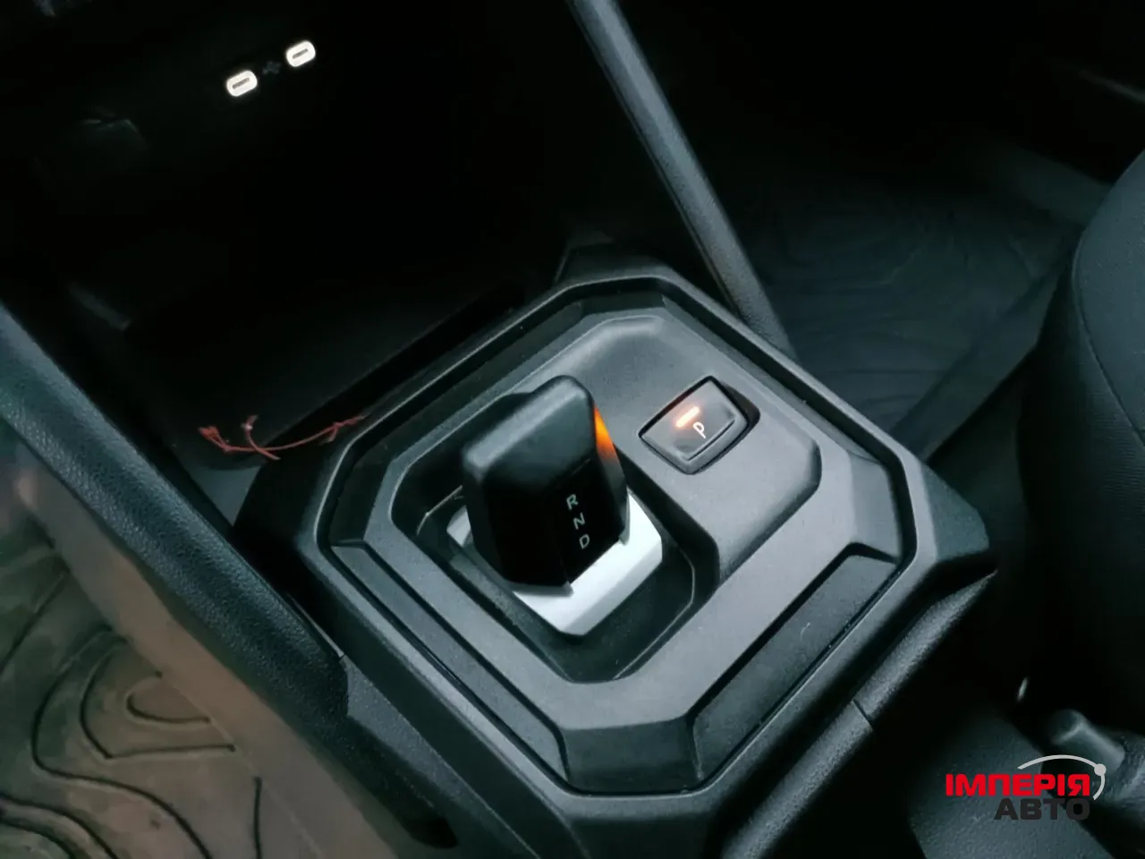 Renault Duster - фото 15