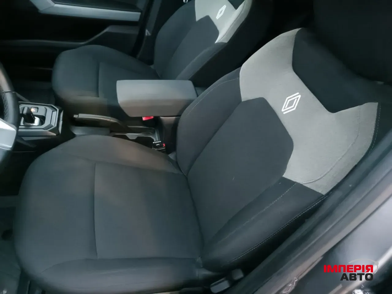 Renault Duster - фото 16