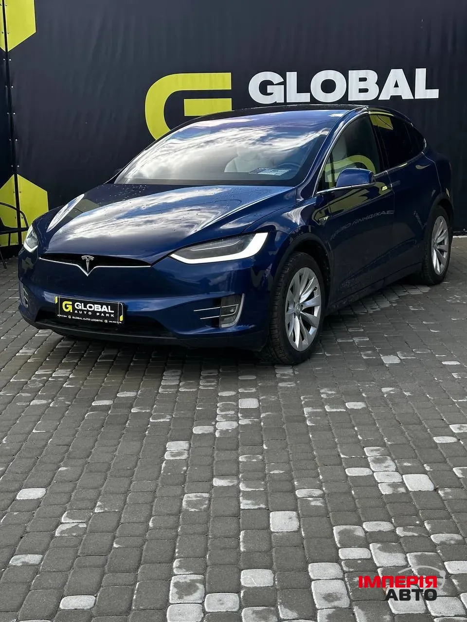 Tesla Model X - фото 3