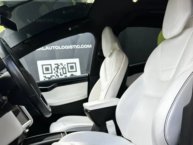 Tesla Model X - фото 4