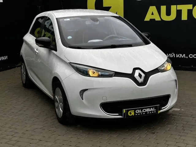 Renault ZOE - фото 3
