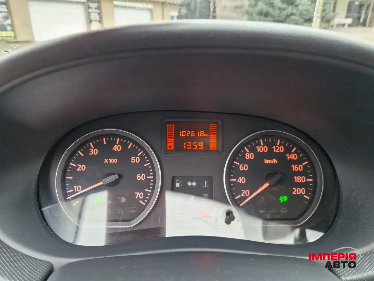 Renault Sandero - фото 16