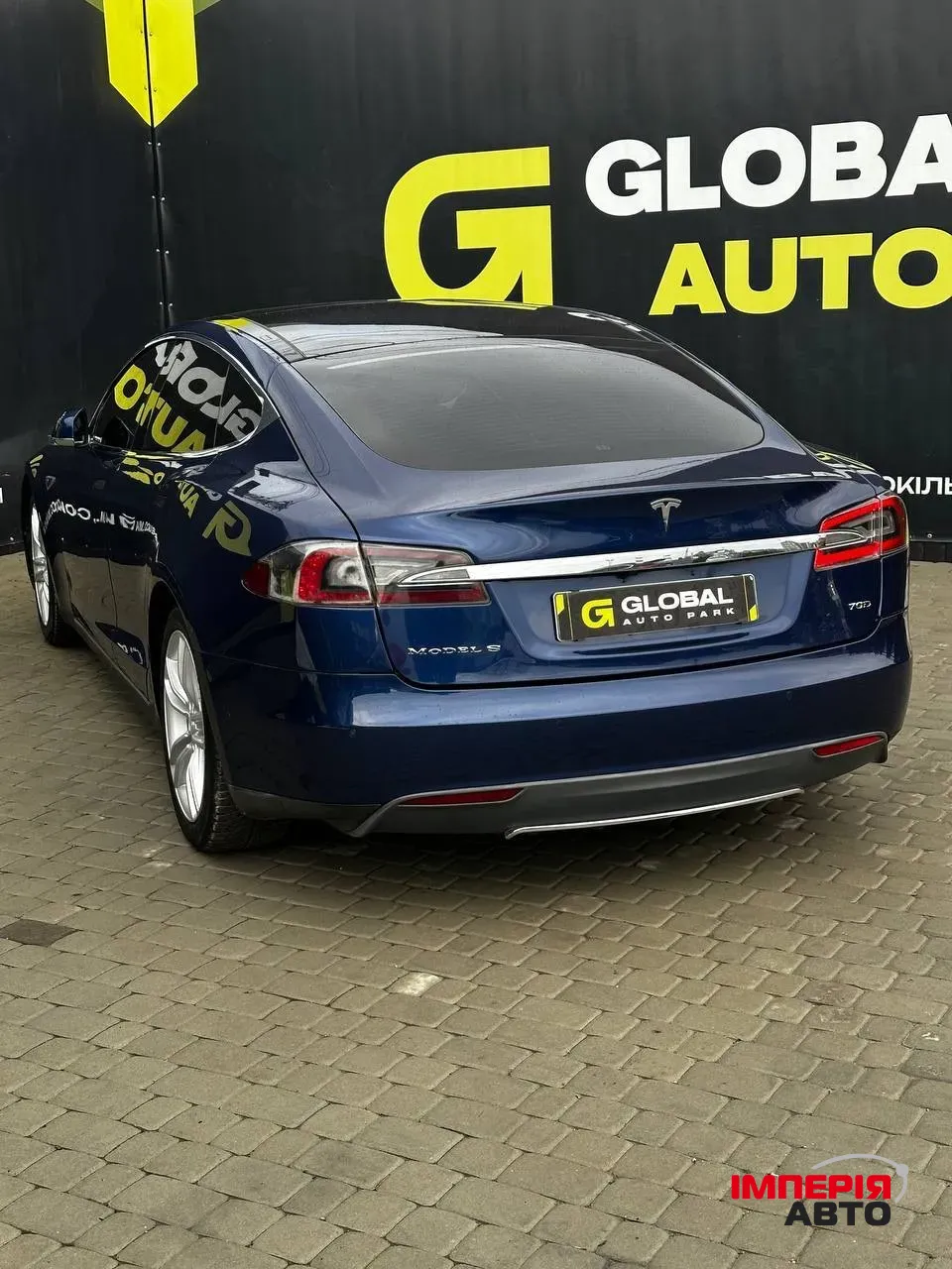 Tesla Model S - фото 10